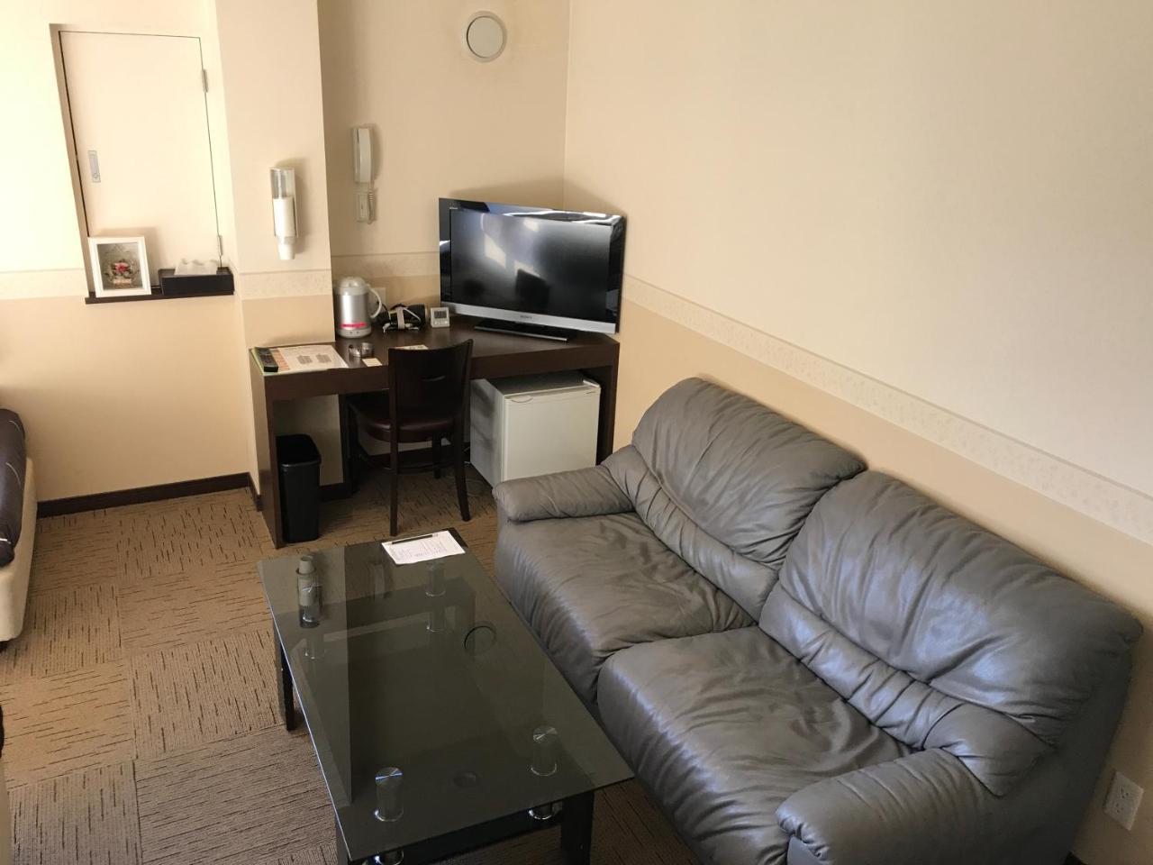 Conbini Ayersrockhotel Sendaitagajo Екстериор снимка